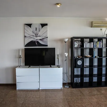 Apartament 3 Camere Regent Lake View Vega Mamaia Apartment