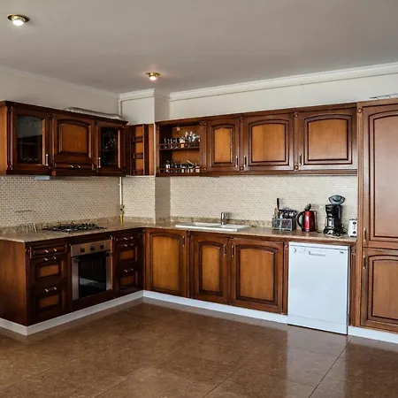 Apartment Apartament 3 Camere Regent Lake View Vega Mamaia *
